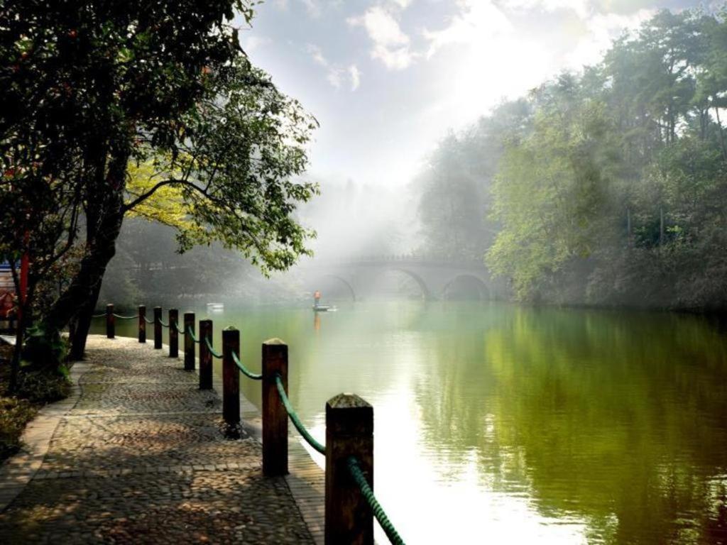 Hongzhushan Hotel Mount Emei Leshan Exterior photo